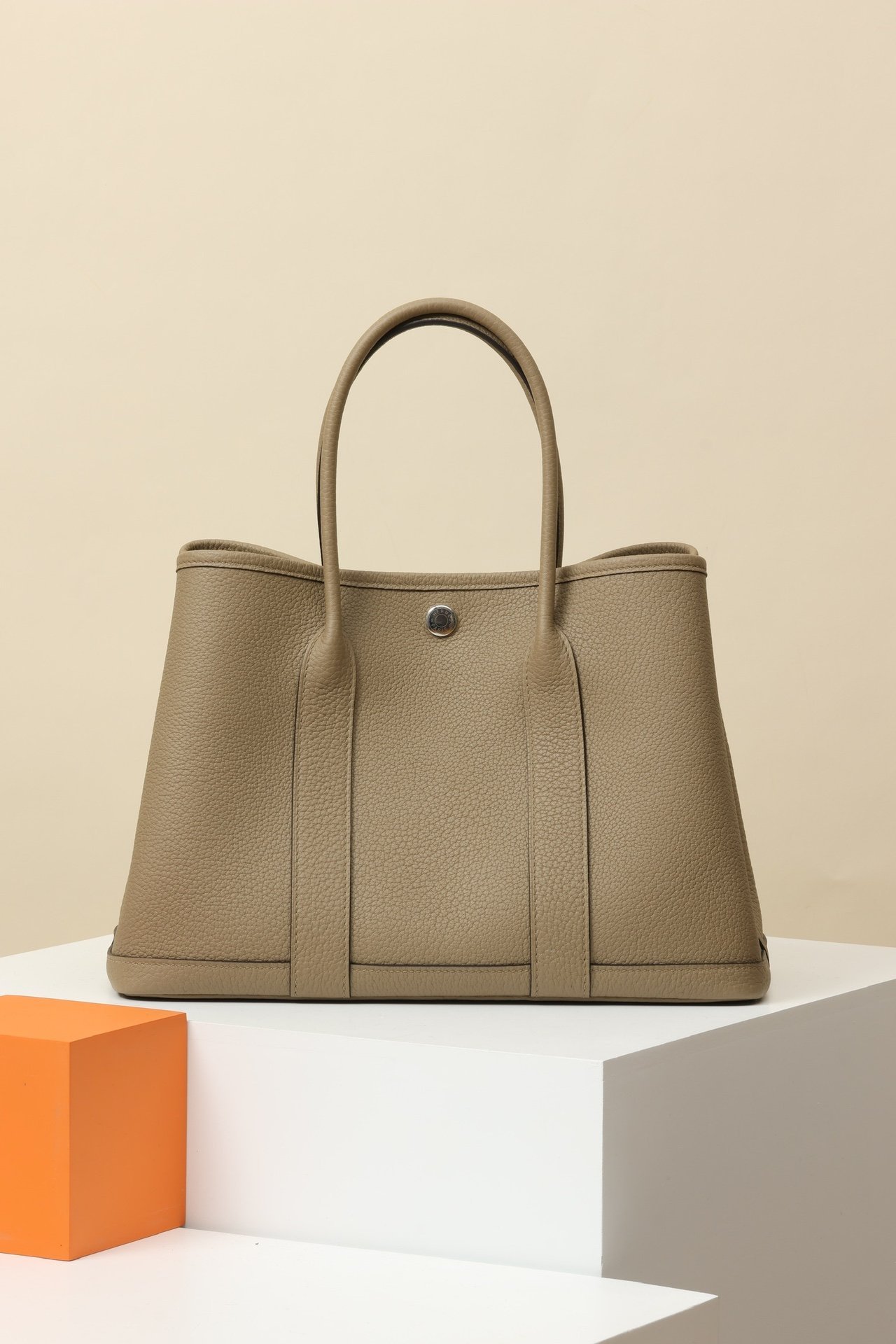 Hermès Garden Party 30 – Negonda Beige Marfa (8Q) PHW detail image 1 sourced from womanlvbag.com