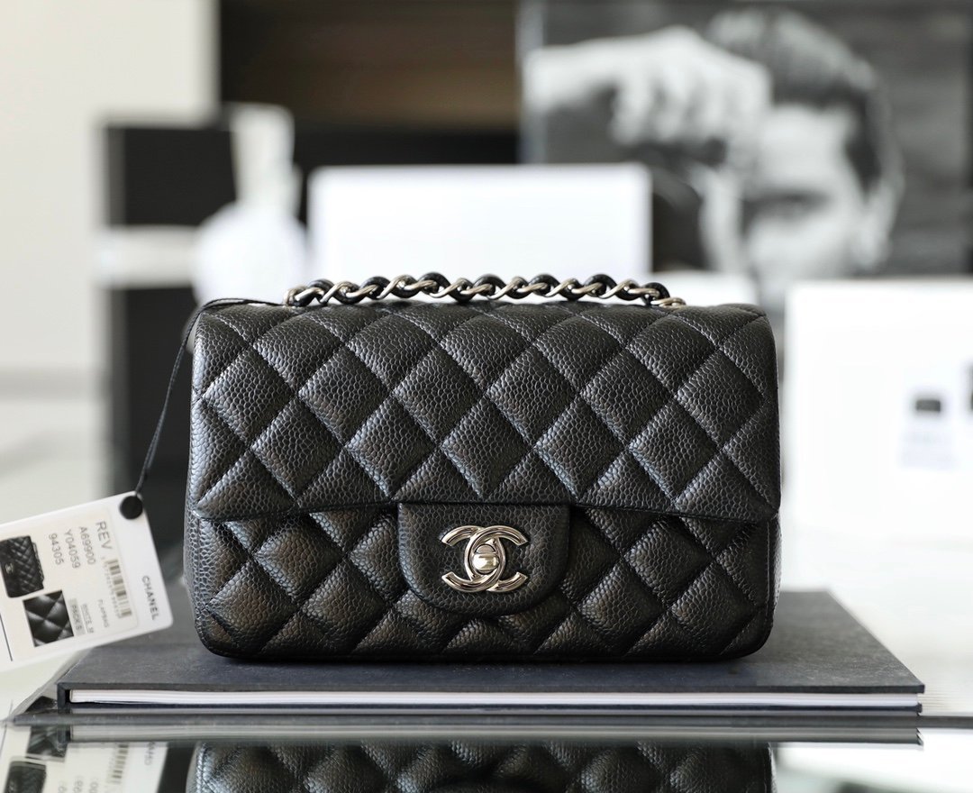 CHANEL Large Mini Classic Flap Bag detail image 1 sourced from womanlvbag.com