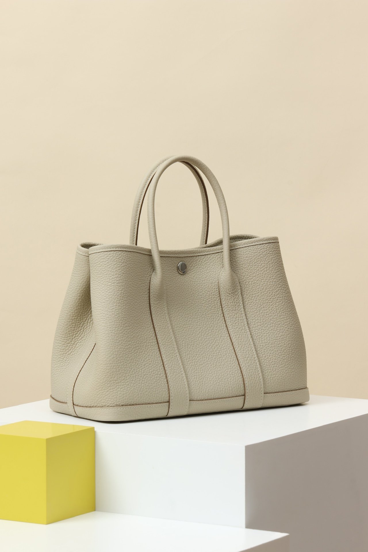 Hermès Garden Party 30 – Negonda Béton (8L) PHW detail image 2 sourced from womanlvbag.com