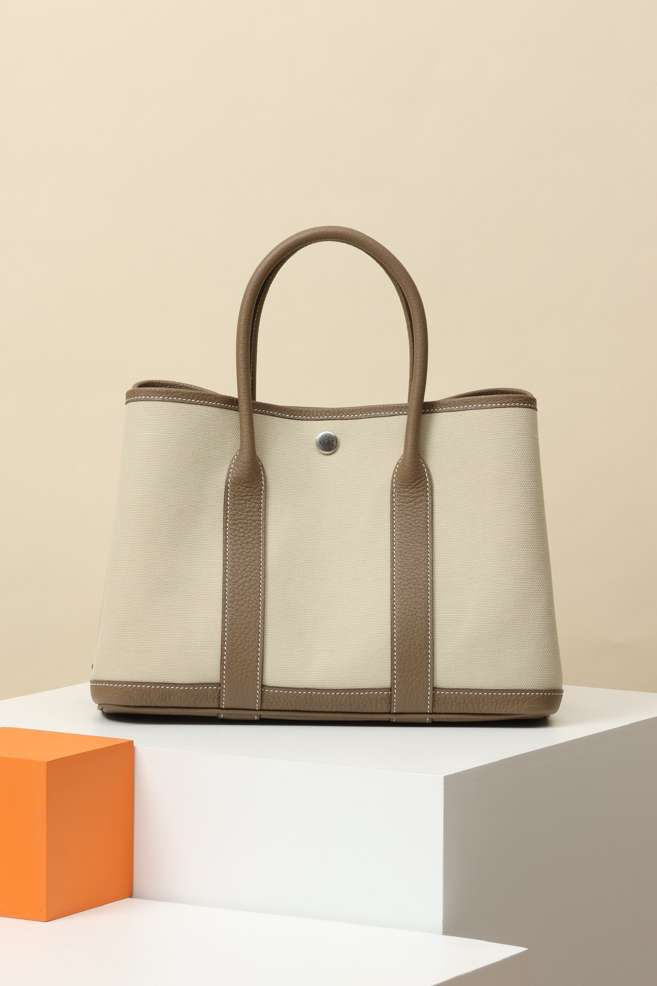 Hermès Garden Party 30 – Toile H & Negonda Etoupe (18) / Béton (8L) PHW detail image 1 sourced from womanlvbag.com