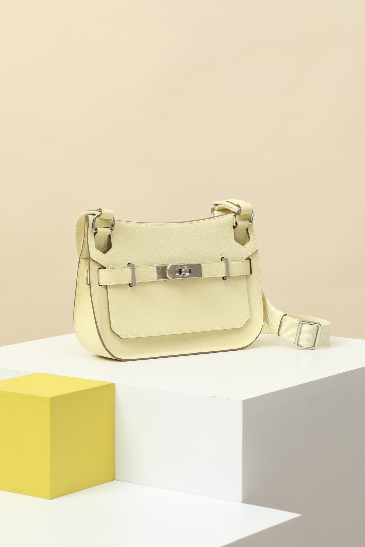Hermès Mini Jypsière – Swift Calfskin L8 Jaune Milton PHW detail image 2 sourced from womanlvbag.com