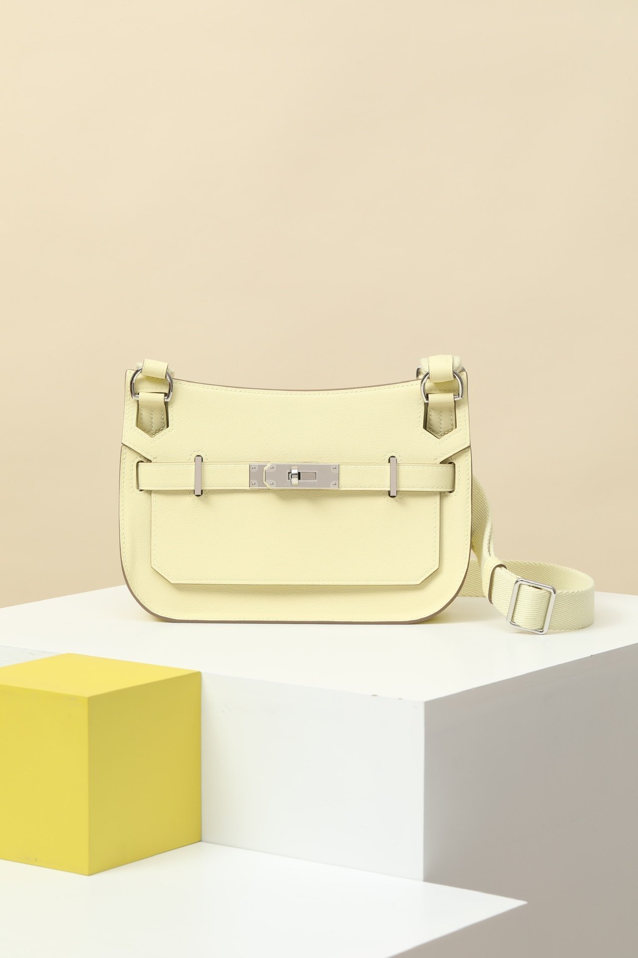 Hermès Mini Jypsière – Swift Calfskin L8 Jaune Milton PHW detail image 1 sourced from womanlvbag.com