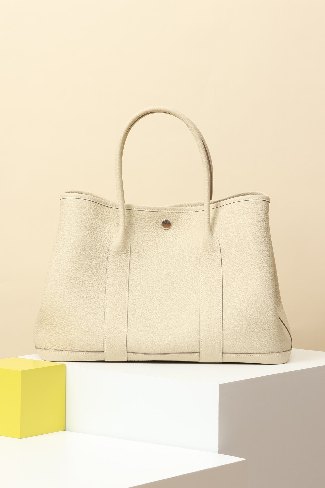Hermès Garden Party 36 – Negonda Craie (10) PHW comparison image 2 sourced from womanlvbag.com