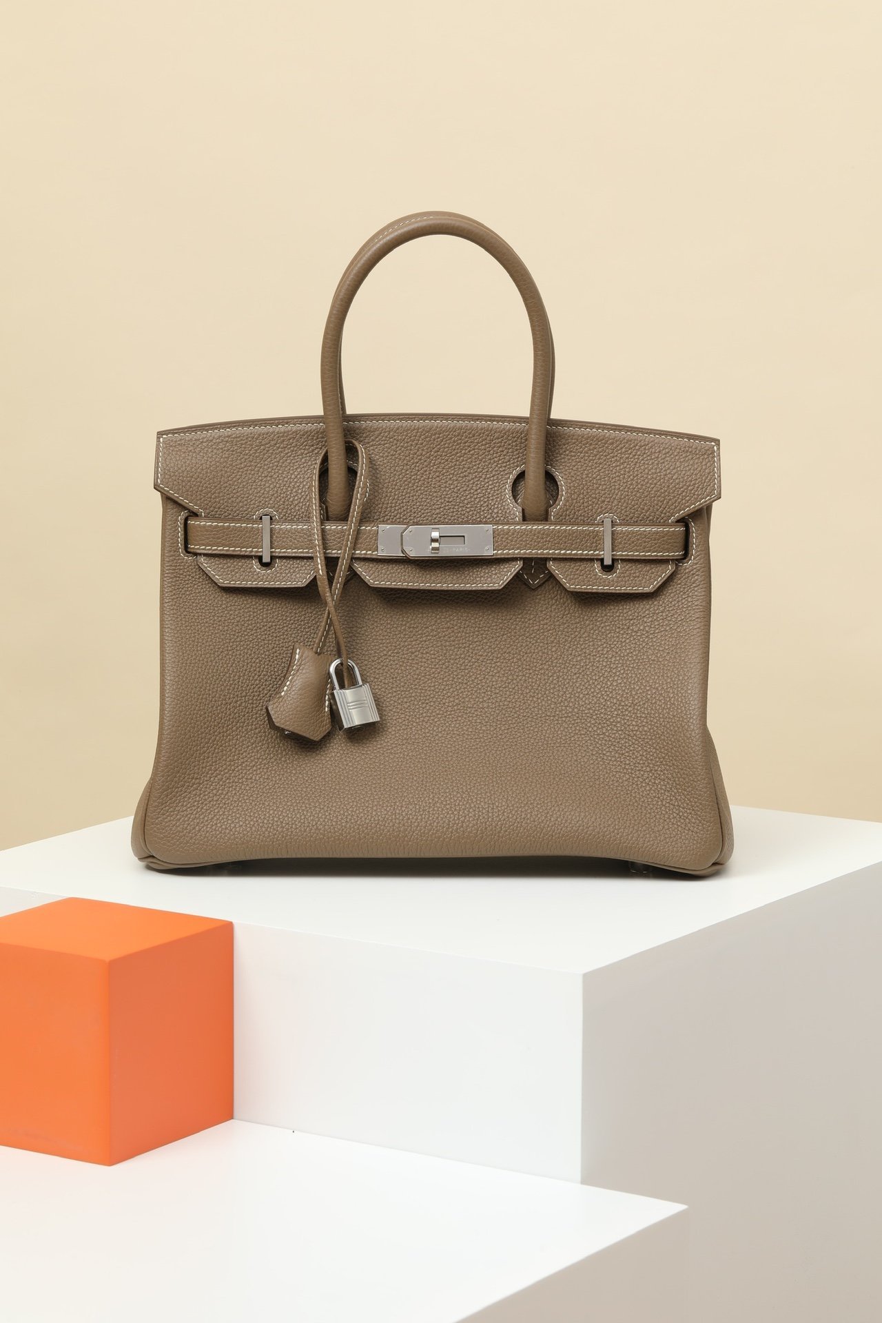 Hermès Birkin 30 Togo Calfskin 18 Étoupe PHW detail image 1 sourced from womanlvbag.com